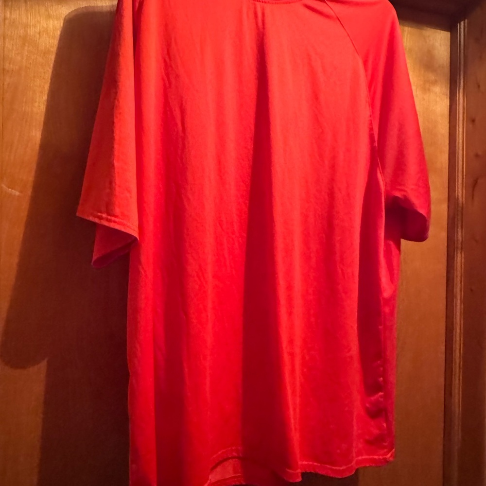 Sleeve Tee. -  Dri-fit Material.